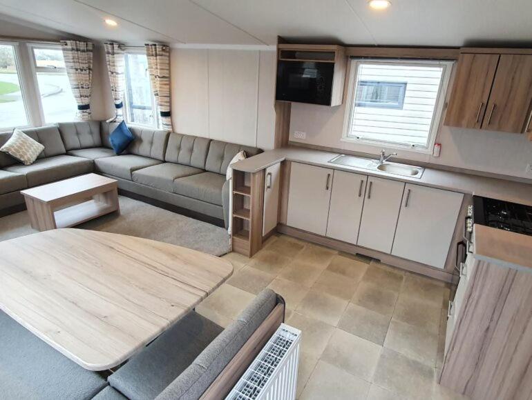 Caravan On Fantastic Site Данбар Экстерьер фото
